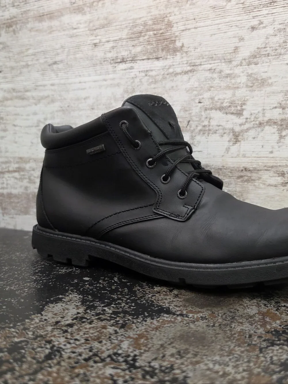 Rockport shoes have